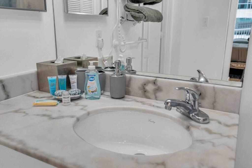 Spacious 1Bedroom Unit Brickell-Free Parking 마이애미 외부 사진