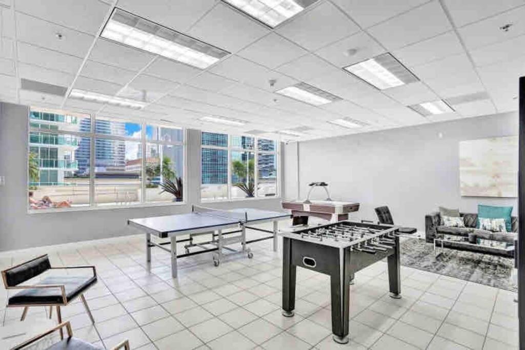 Spacious 1Bedroom Unit Brickell-Free Parking 마이애미 외부 사진