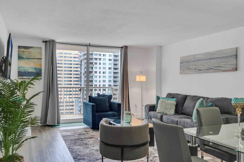 Spacious 1Bedroom Unit Brickell-Free Parking 마이애미 외부 사진